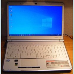 PACKARD BELL EASYNOTE TJ66, 15.6". 4Gb./250Gb.  Nyt Batteri