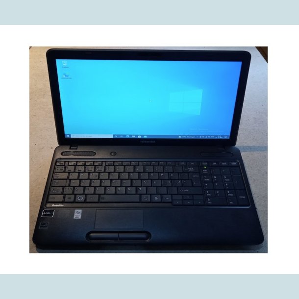 TOSHIBA SATELLITE C650D 15.6".  4 Gb./250 Gb. M/ Nyt Batteri